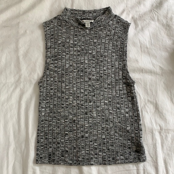 Grey knit American Eagle tank in size small. - Picture 1 of 2